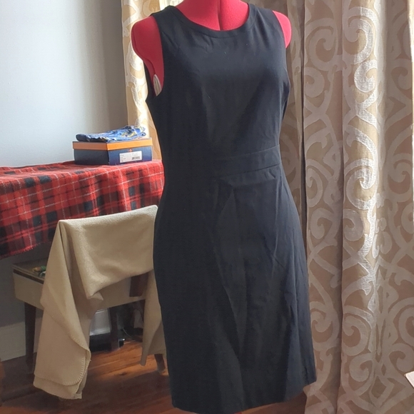 NWT J. Crew Sleeveless Sheath Dress Black Sz 10 - Picture 1 of 4
